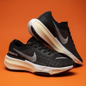 Nike Invincible 3 Negro Beige